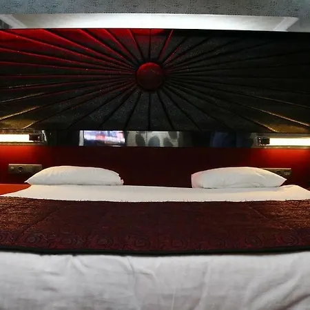 Hotel Dom 4*