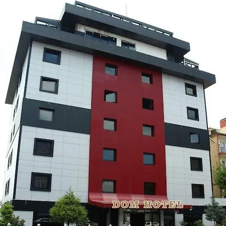 Dom 호텔 4*